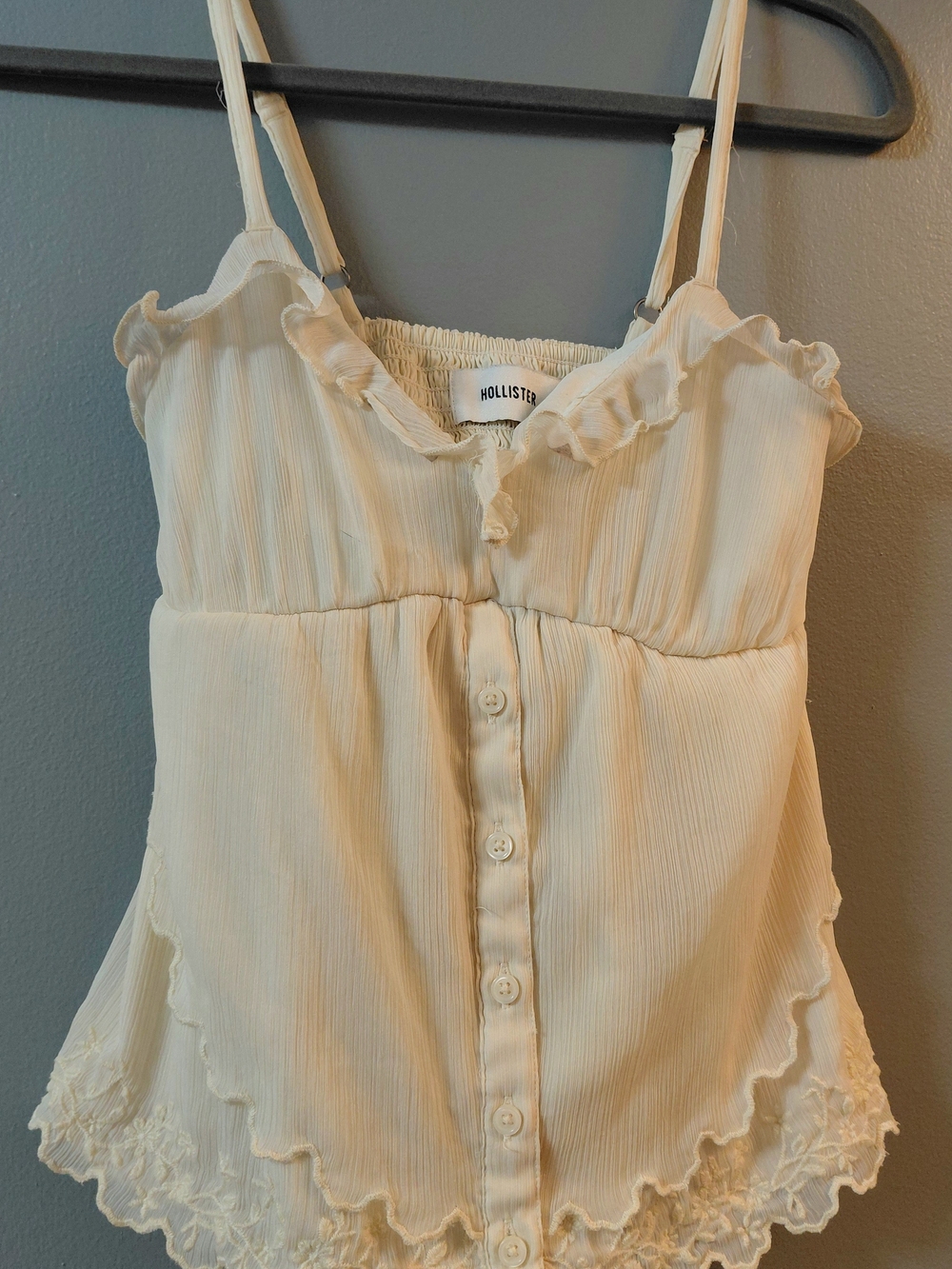 Hollister Cream Ruffle-Trim Button Front Camisole